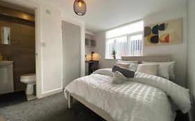 Nice Living Serviced Accommodations 2