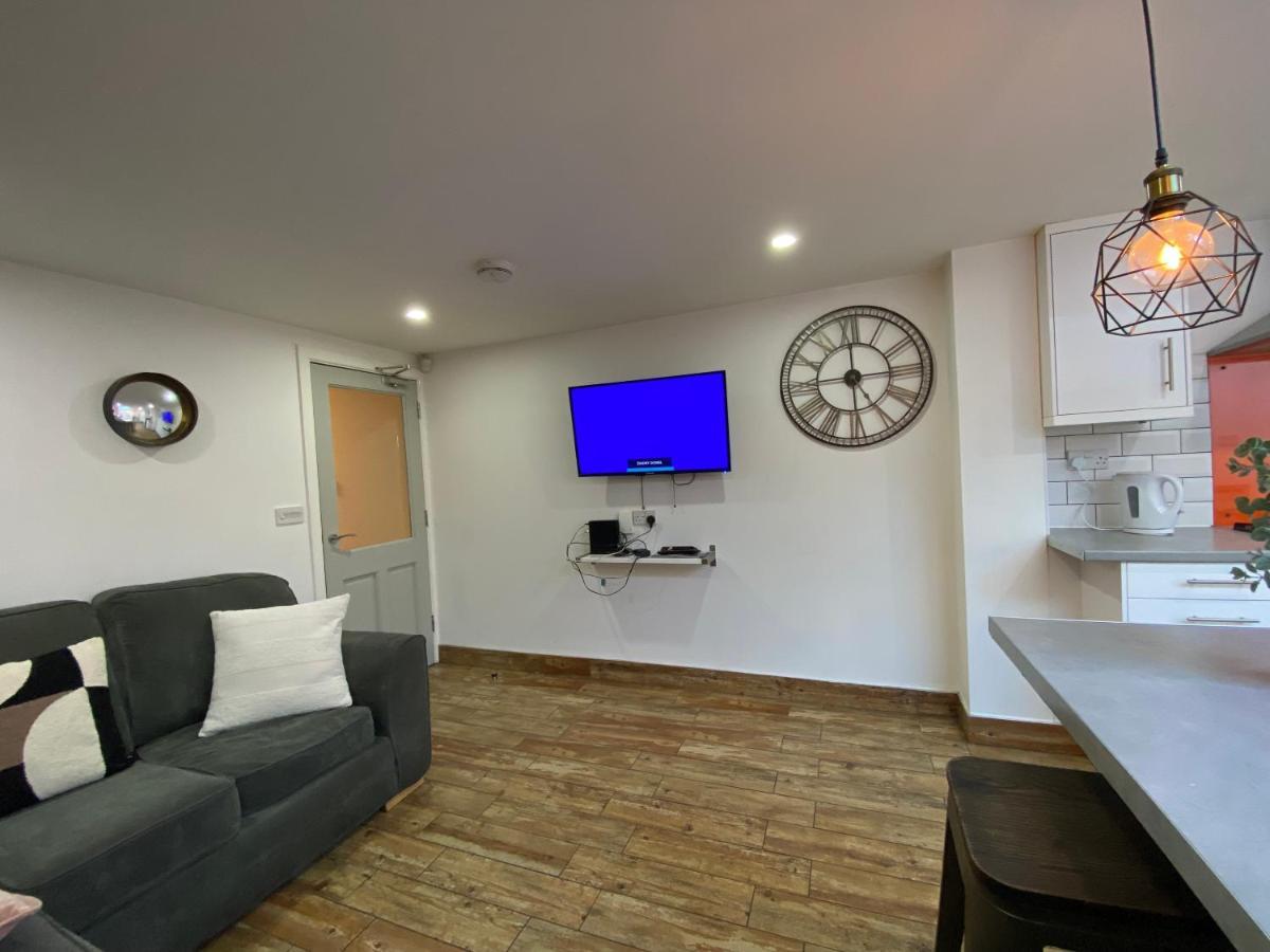 Nice Living Serviced Accommodations 2 Coventry Exterior photo