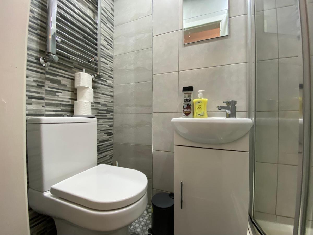 Nice Living Serviced Accommodations 2 Coventry Exterior photo