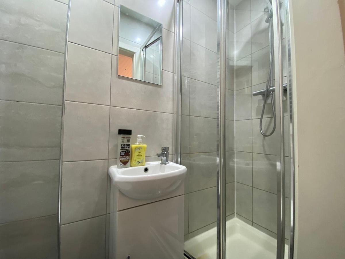 Nice Living Serviced Accommodations 2 Coventry Exterior photo