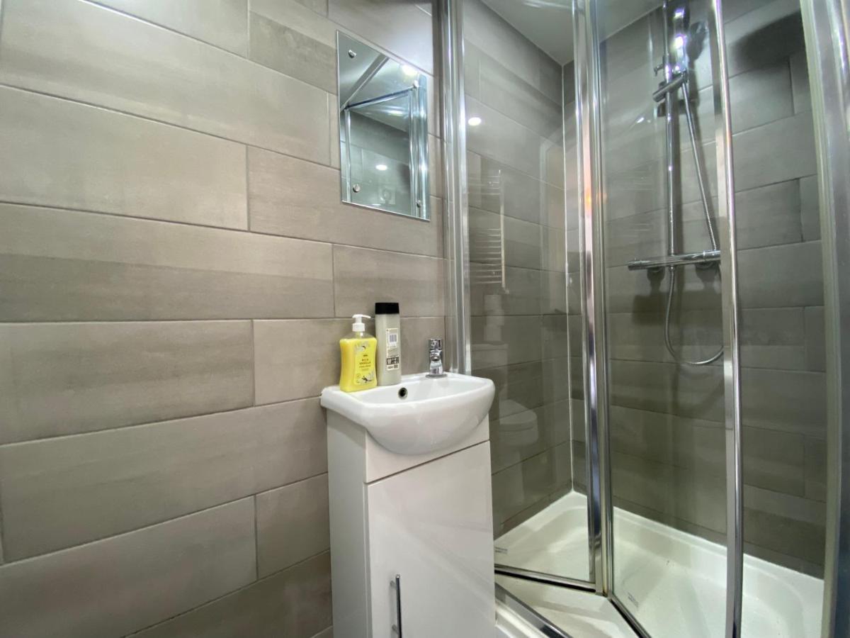 Nice Living Serviced Accommodations 2 Coventry Exterior photo